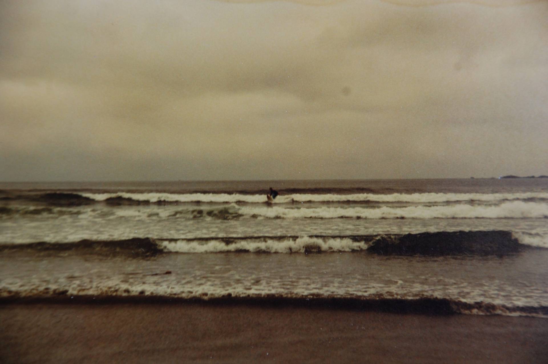 Dan Harmsen surfing Tofino